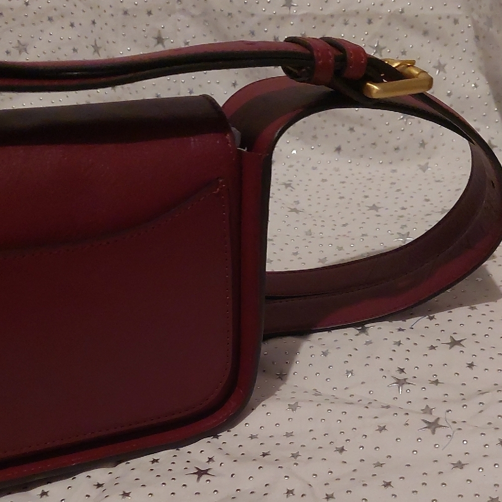Burgundy Crossbody Bag. Like New - Picture 6 of 12